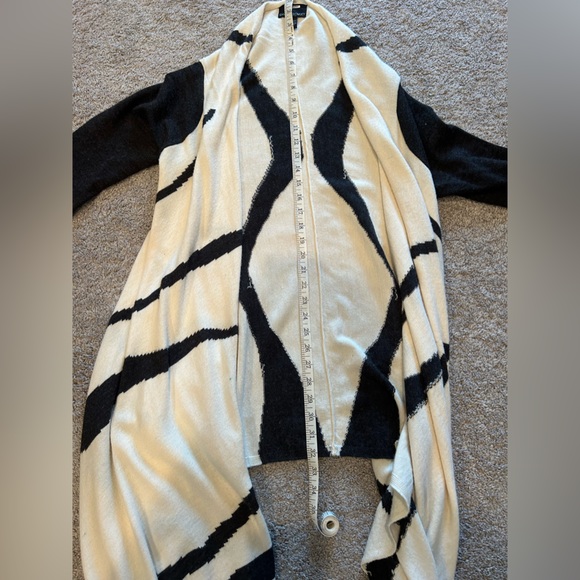 Cynthia Rowley cardigan - Picture 6 of 8